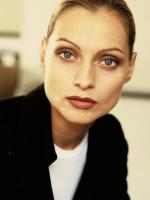 Катрин Х. Флемминг: 450x598 / 30 Кб