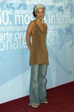 Летисия Долера: 267x400 / 22 Кб