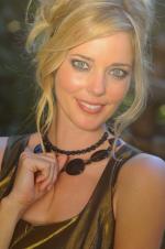 Кристина Мур: 1360x2048 / 341 Кб