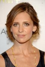 Сара Мишель Геллар: 275x400 / 23 Кб