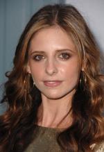 Сара Мишель Геллар: 275x400 / 26 Кб