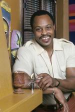 Роджер Э. Мосли: 268x400 / 24 Кб