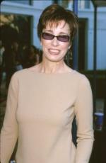 Энн Арчер: 262x400 / 15 Кб