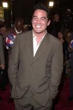 Дин Кэйн: 266x400 / 18 Кб