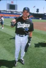 Дин Кэйн: 271x400 / 26 Кб