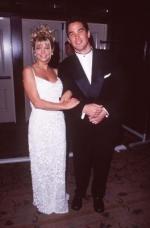 Дин Кэйн: 264x400 / 18 Кб