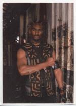 Мичаша Армстронг: 560x784 / 66 Кб