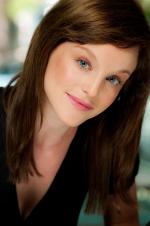 Дэна Дори: 1360x2048 / 276 Кб