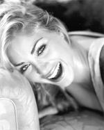 Даниэлла Евангелиста: 450x559 / 37 Кб