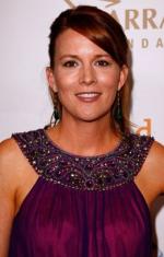 Лорел Холломэн: 256x400 / 23 Кб