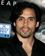 Дэнни Арройо: 560x700 / 64 Кб