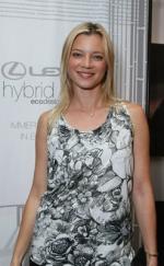 Эми Смарт: 247x400 / 28 Кб