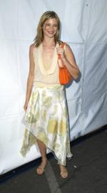 Эми Смарт: 222x400 / 19 Кб