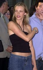 Эми Смарт: 244x400 / 23 Кб