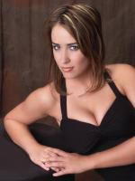 Кристи Джонсон: 1536x2048 / 329 Кб