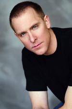 Kurt Gerard: 399x600 / 31 Кб