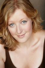 Джулия МакИлвэйн: 480x720 / 62 Кб