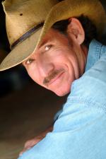 Рик Уильямсон: 1370x2048 / 376 Кб