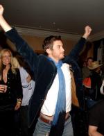 Оливер Хадсон: 307x400 / 25 Кб