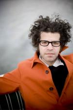 Дэниэл Рэймонт: 853x1279 / 96 Кб