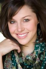 Кэйтлин Райли: 392x588 / 58 Кб