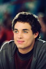 Тревор Блумас: 475x710 / 45 Кб