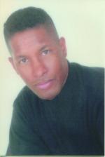 Джеймс Д. Уэстон II: 450x672 / 34 Кб