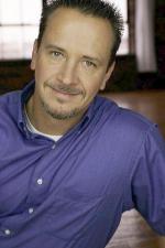 Lawrence Bull Jr.: 320x480 / 29 Кб