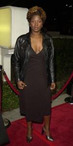 Йолонда Росс: 202x400 / 17 Кб