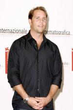 Маркус Томас: 265x400 / 22 Кб