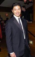 Рик Юн: 249x400 / 18 Кб