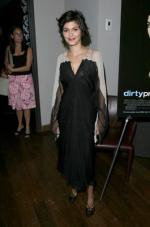 Одри Тоту: 265x400 / 20 Кб