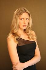 Traci Ann Wolfe: 426x640 / 31 Кб