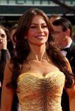 София Вергара: 1392x2048 / 516 Кб