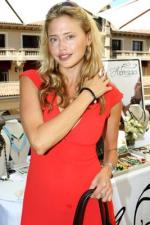 Эстелла Уоррен: 267x400 / 29 Кб