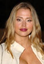 Эстелла Уоррен: 277x400 / 25 Кб