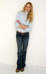 Эстелла Уоррен: 251x400 / 13 Кб