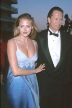 Эстелла Уоррен: 270x400 / 17 Кб