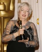 Тельма Скунмейкер: 331x400 / 31 Кб