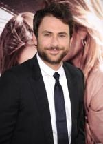 Чарли Дэй: 288x400 / 23 Кб