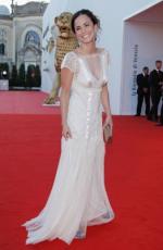 Алиси Брага: 262x400 / 19 Кб