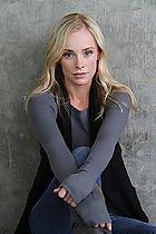 Джейми Бергман: 140x210 / 9 Кб