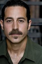 Валид Зуэйтер: 301x450 / 23 Кб