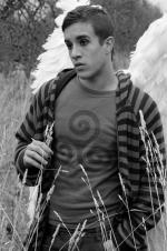 Алекс Хаус: 1365x2048 / 426 Кб