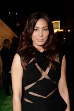 Микаэла Конлин: 267x400 / 18 Кб