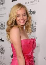 Бижу Филлипс: 284x400 / 20 Кб