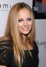 Бижу Филлипс: 280x400 / 26 Кб