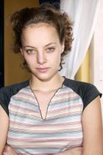 Бижу Филлипс: 266x400 / 23 Кб