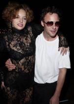 Бижу Филлипс: 285x400 / 21 Кб