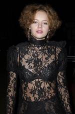 Бижу Филлипс: 264x400 / 22 Кб